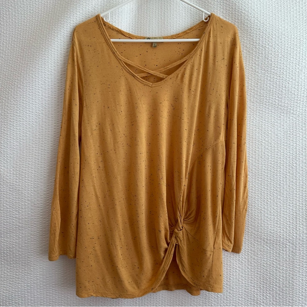 DEMOCRACY Mustard Yellow Twist Front Long Sleeve V-Neck Tunic Top Size Large - Picture 1 of 6